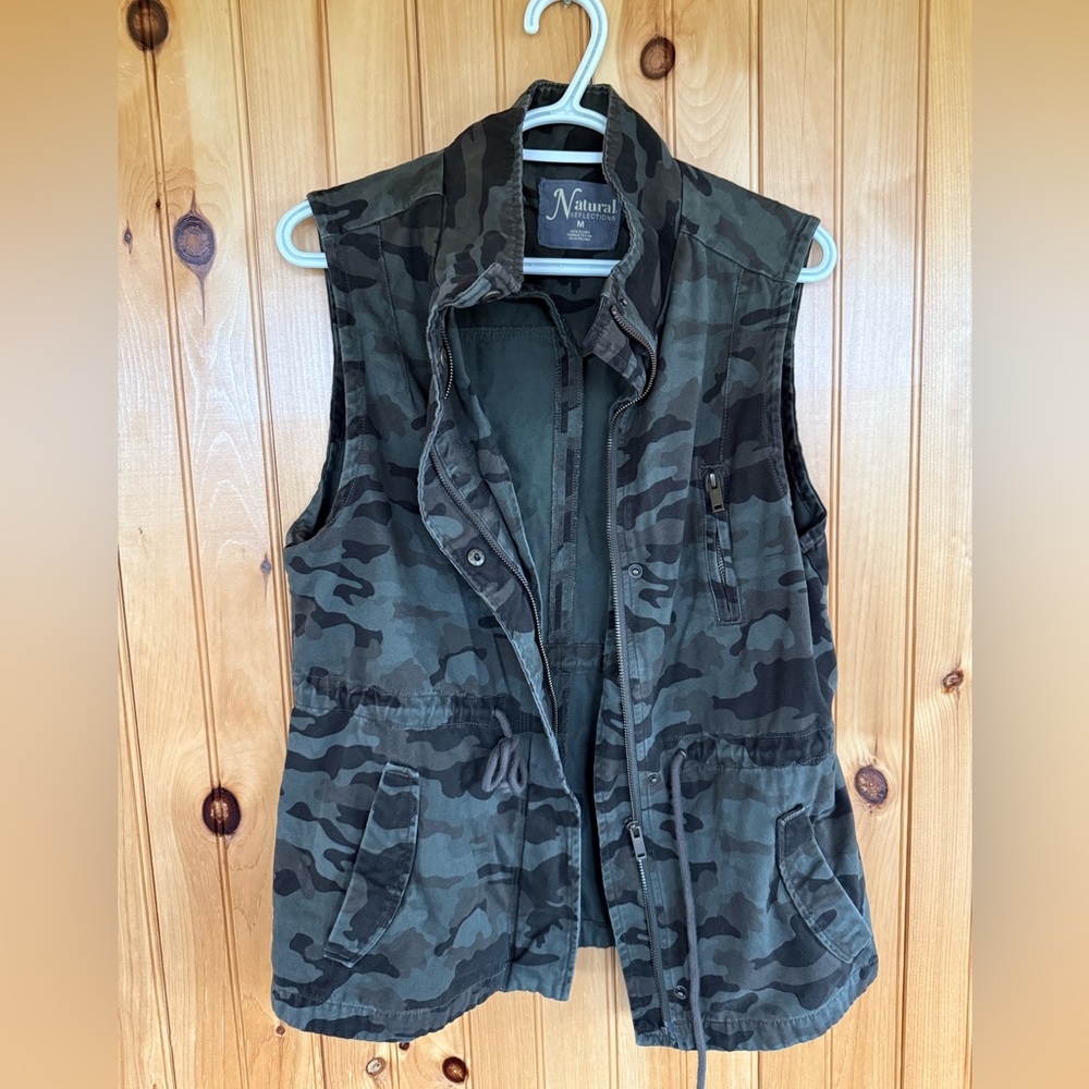 Natural Reflections Camouflage Vest